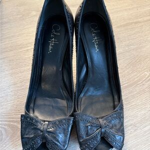 Cole Haan Black Paisley Bowed Leather Heels